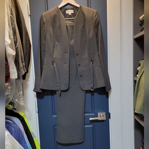 Calvin Klein 2 piece pant suite dark gray size 12